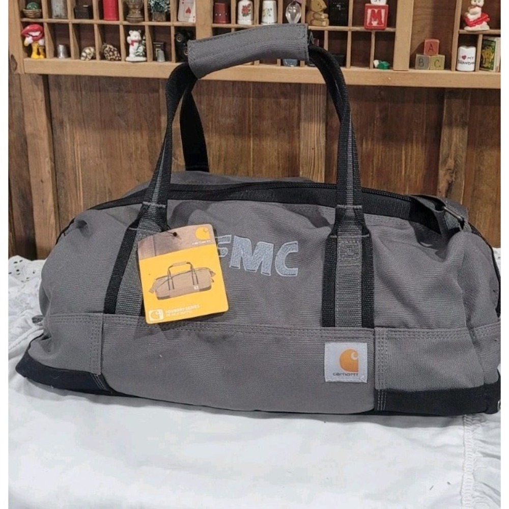 Carhartt Foundry Series 20 Inch Duffel Gray/Black NWT Work Travel Go Bag Logo